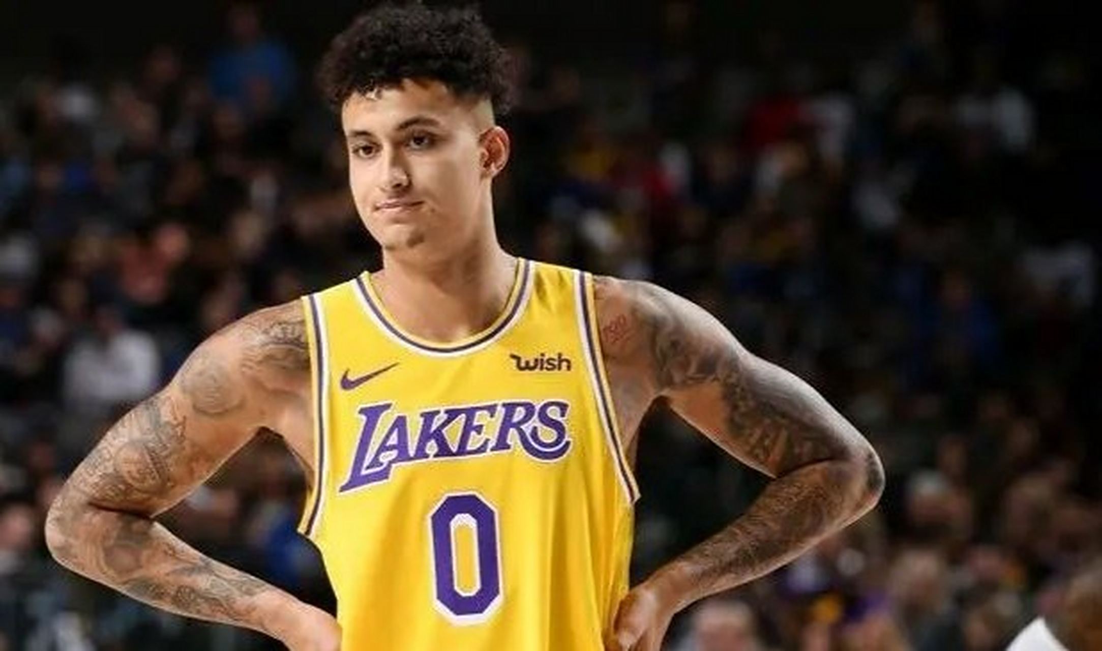 浓眉哥遭遇十二持续失利,MAD教练压力巨大!引发球迷热议(浓眉哥赛后采访)-九游电脑版